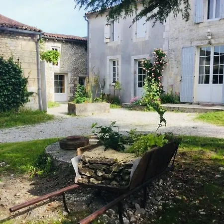 Tetes A L'air Bed & Breakfast 3*
