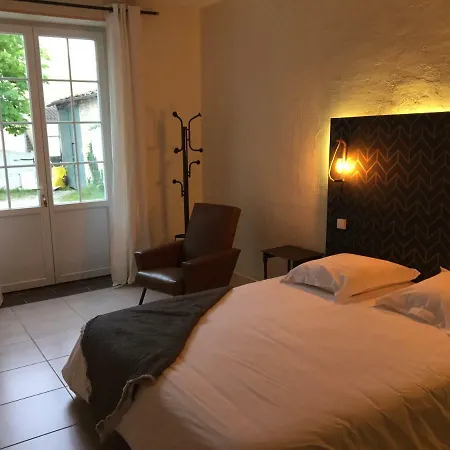 Tetes A L'air Bed and breakfast 3*